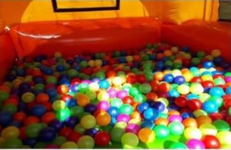 Interior del Inflable Pelotero